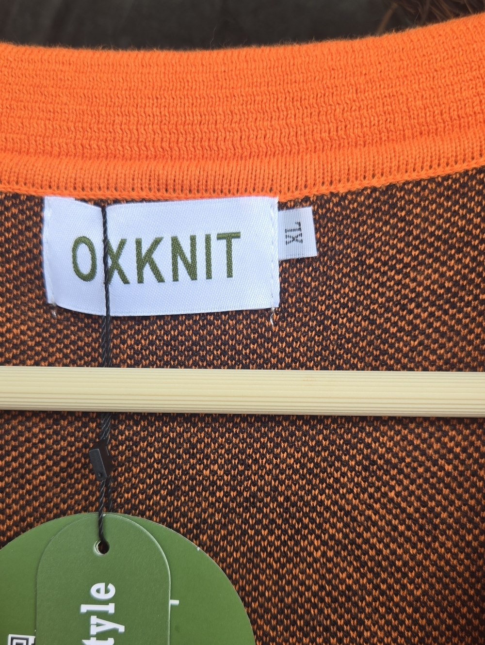 Oxknit Halloween top - Picture 2 of 5